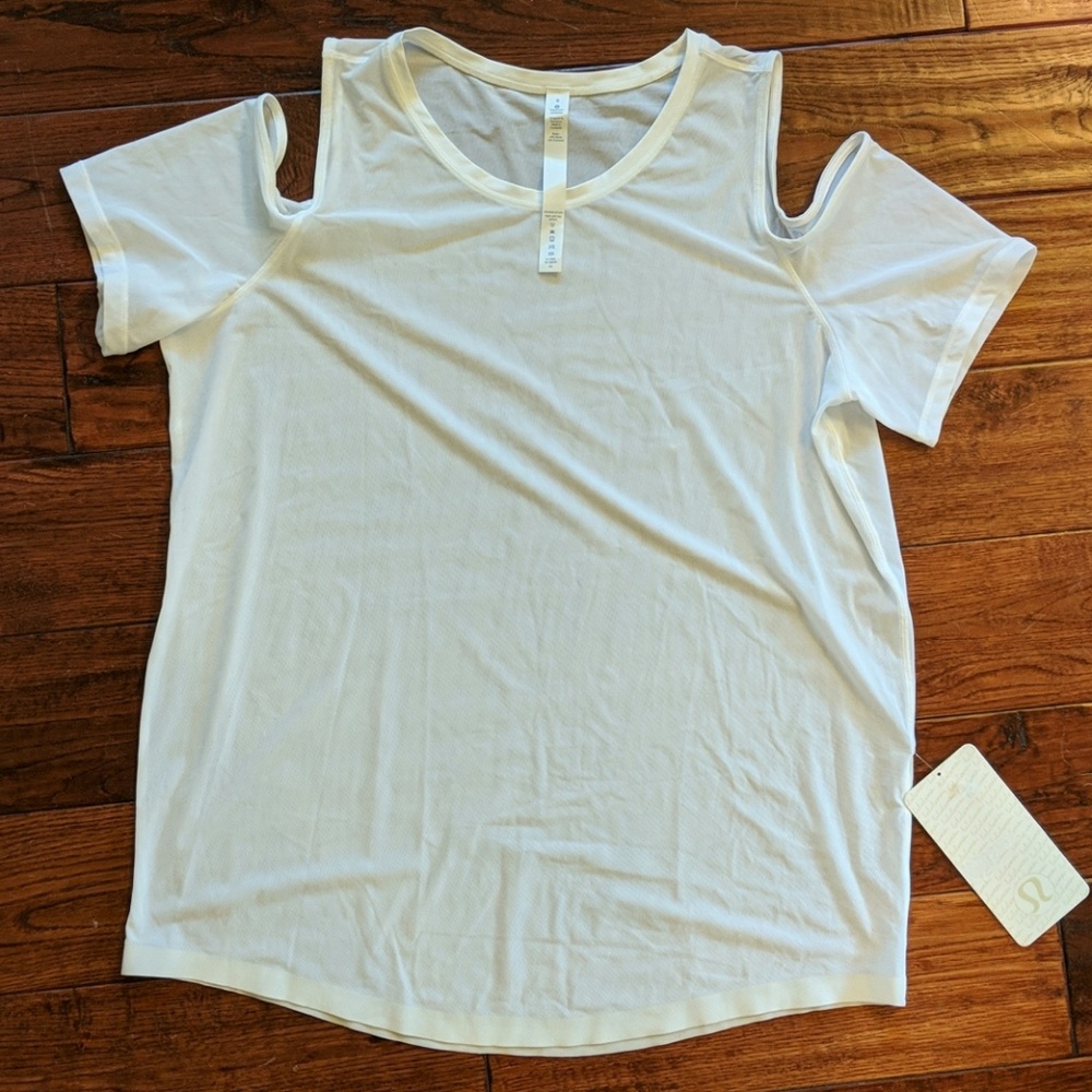 NEW Lululemon workout top ↗️